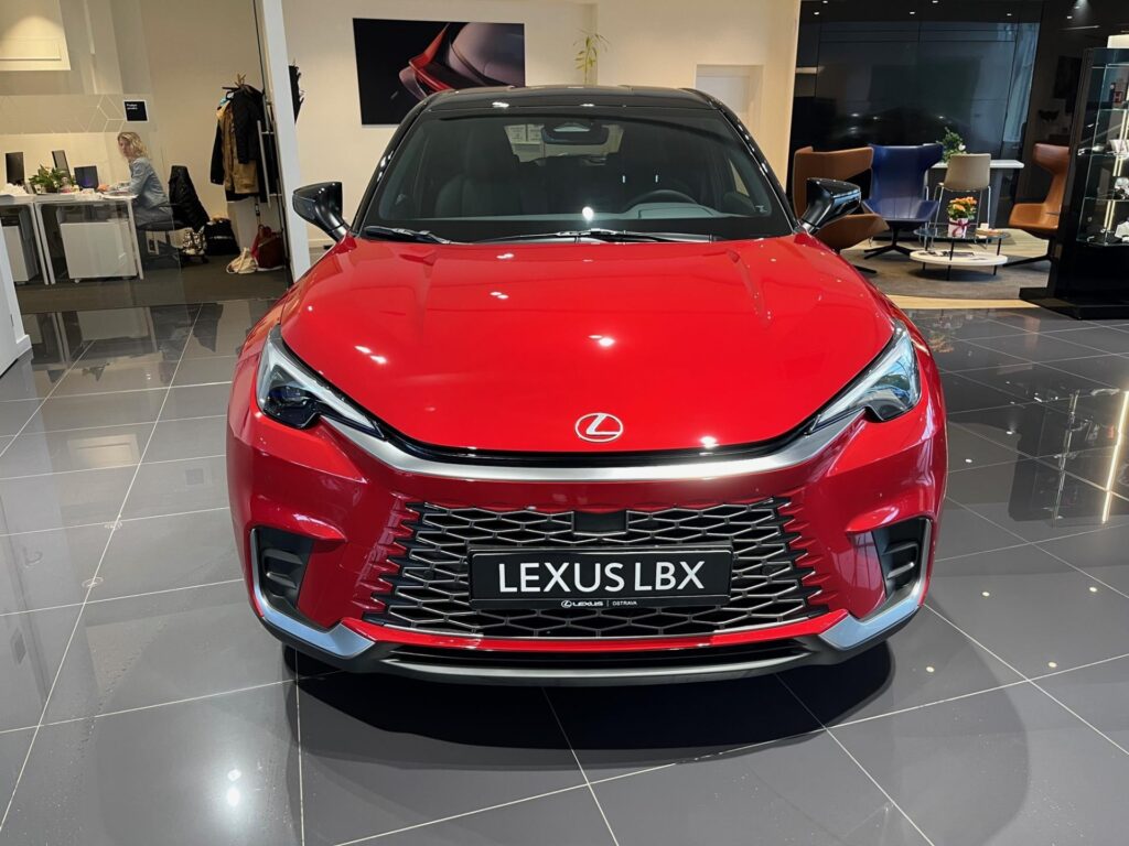 Lexus LBX  Emotion Tech