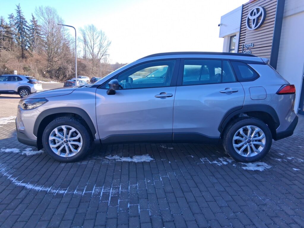 Toyota Corolla Cross  1.8 HEV Comfort Business