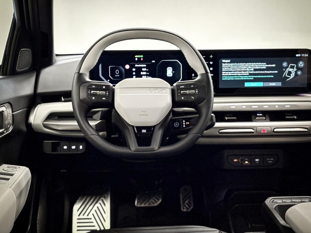 KIA EV4  4x2 GT-LINE 150 KW + 81,4 KWH (2