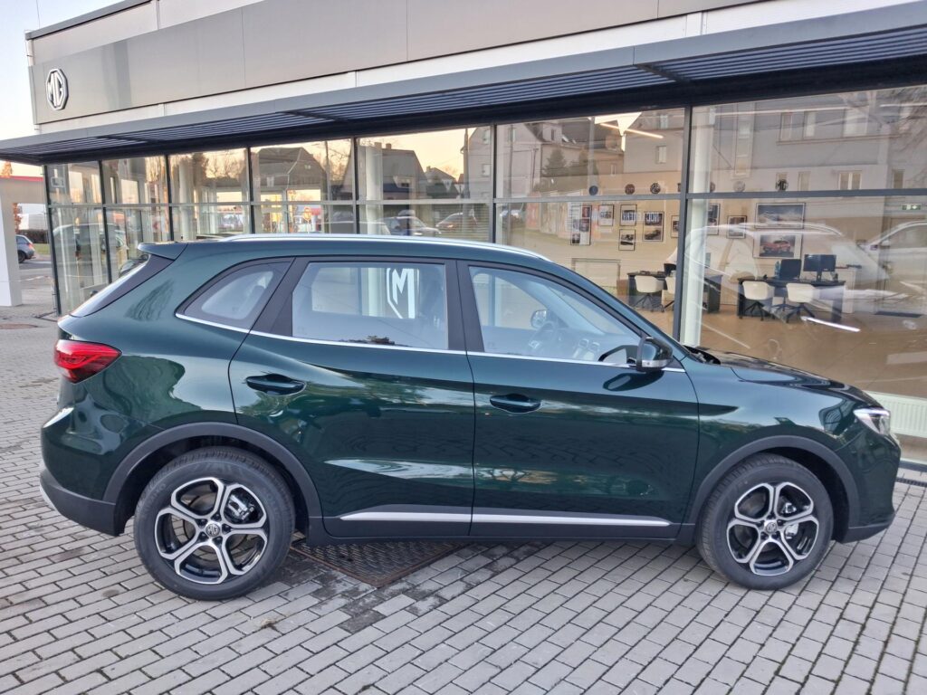 MG ZS  EMOTION Hybrid+ 145kW 4AT 4x2 MY25