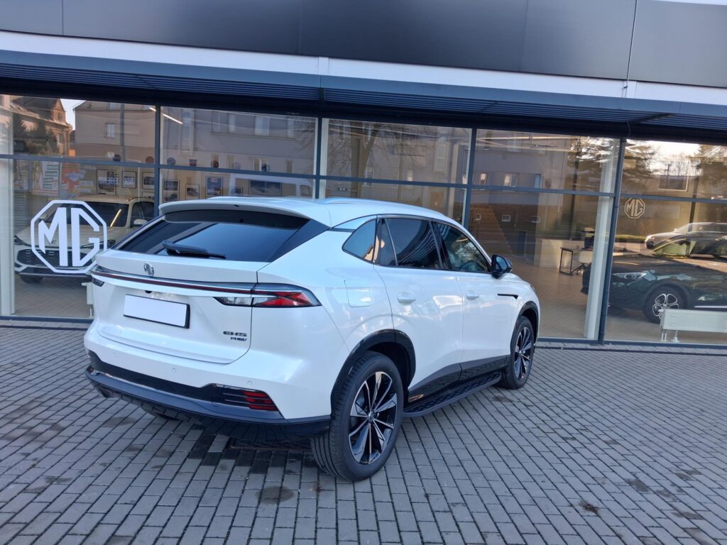 MG HS  EXCLUSIVE 1.5TGI PHEV 200kW 3AT 4x2