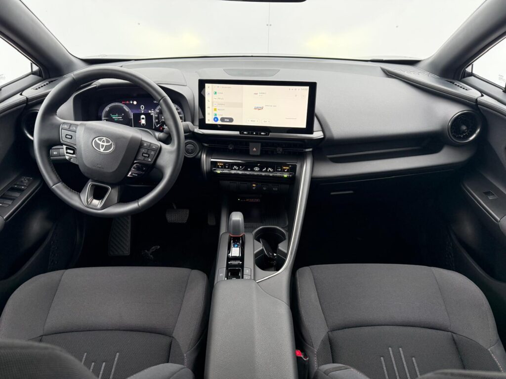 Toyota C-HR  1,8 HEV e-CVT Style