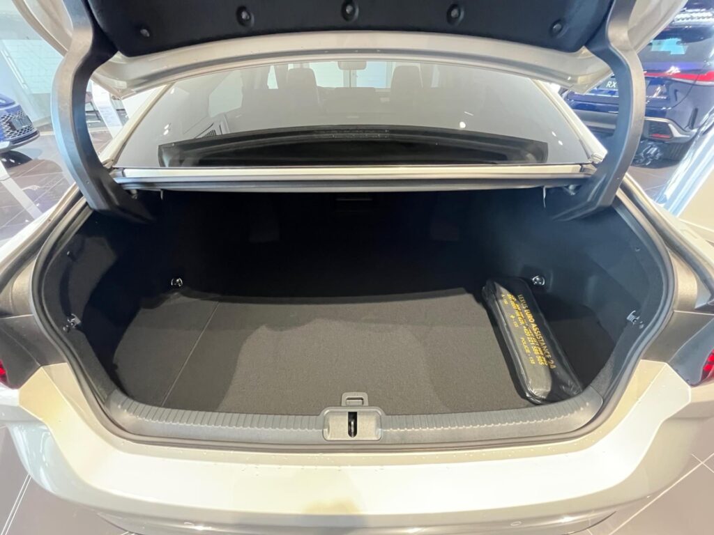 Lexus ES 300h  PRESTIGE TOP