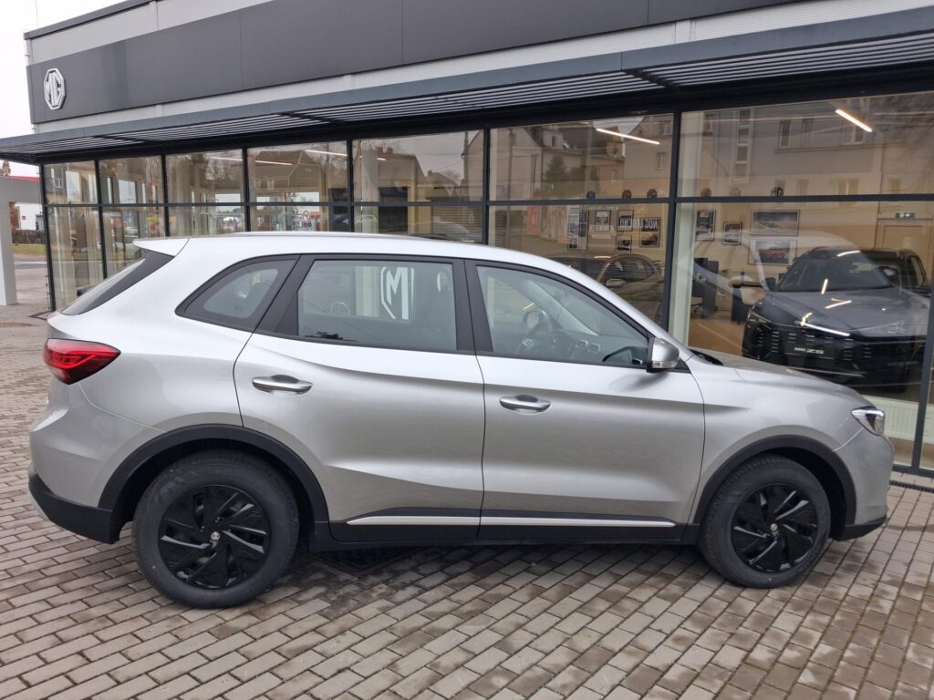 MG ZS  EXCITE 1.5 85kW 5MT 4x2 MY25