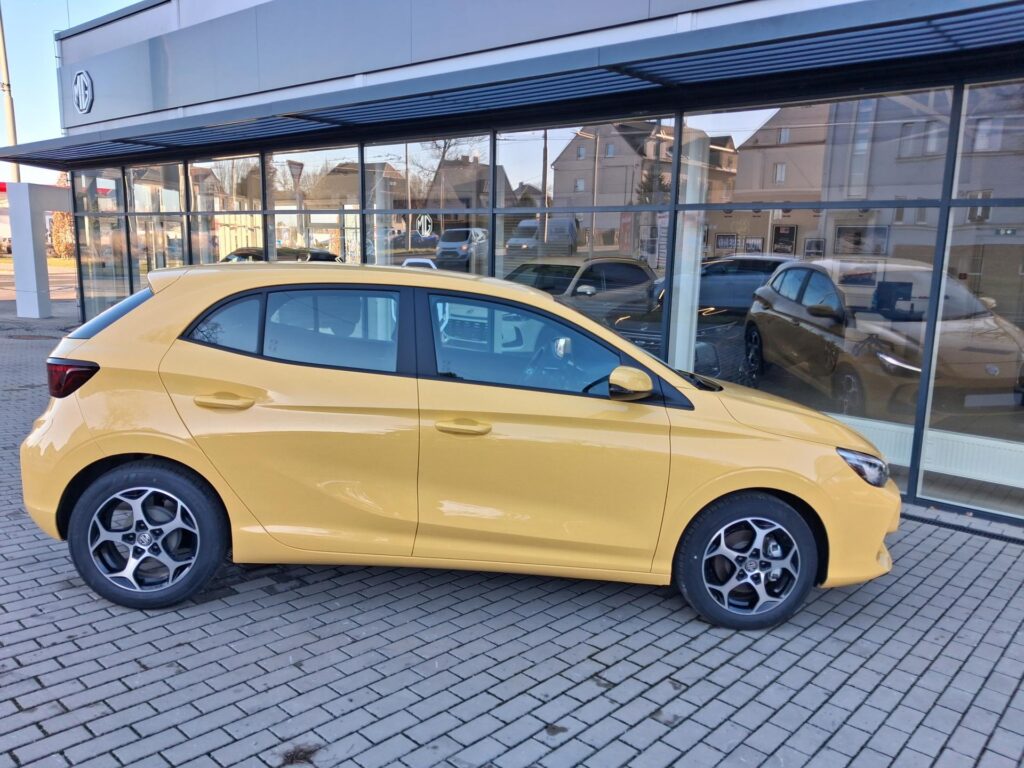 MG MG3  ELEGANCE 1.5 85kW 5MT 4x2 MY24