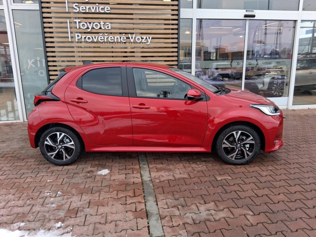 Toyota Yaris  1,5 HEV STYLE