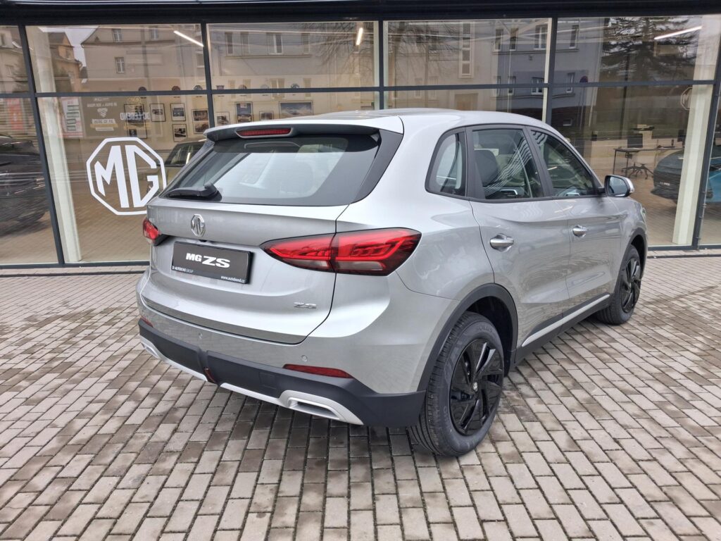 MG ZS  EXCITE 1.5 85kW 5MT 4x2 MY25