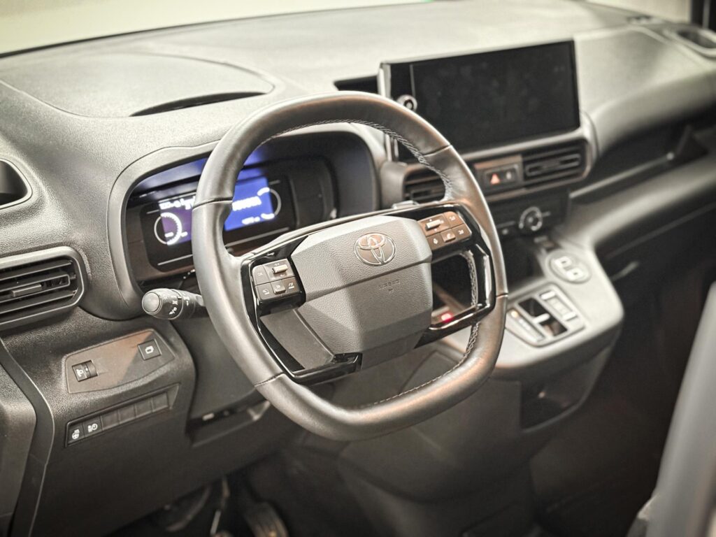 Toyota Proace City  BEV