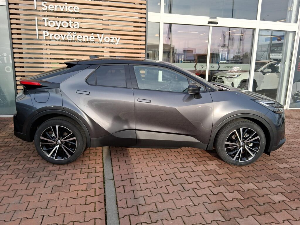 Toyota C-HR  2.0 PHEV 4x2 EXECUTIVE