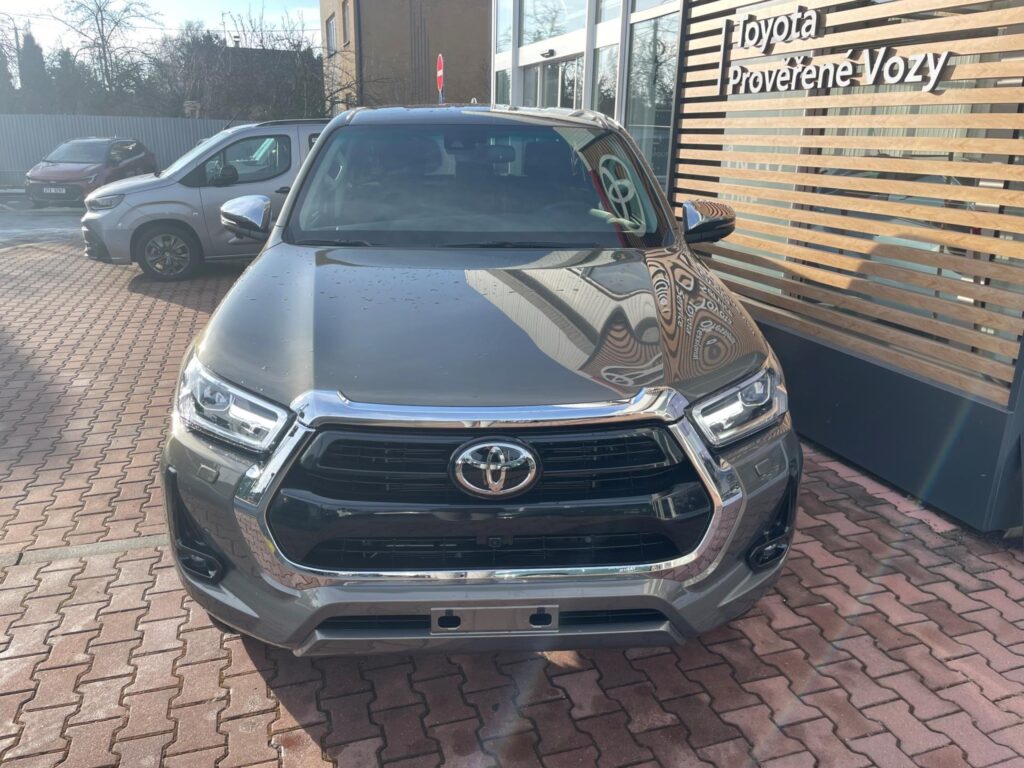 Toyota Hilux  2,8D4-D 205K EXECUTIVE