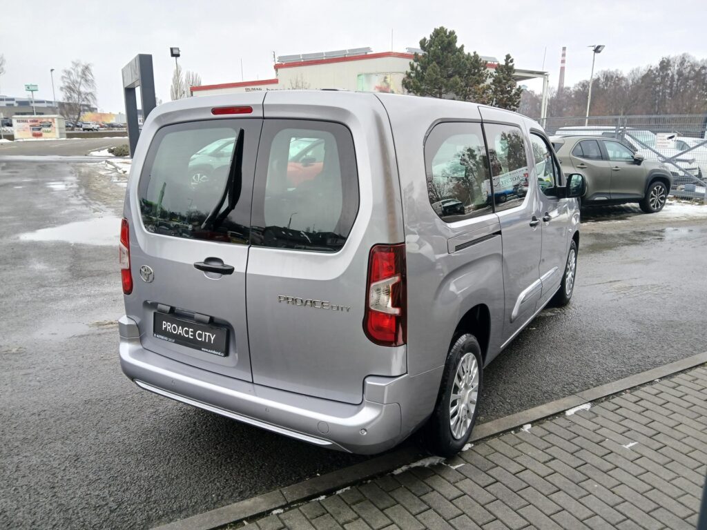 Toyota Proace City Verso  1.5D 6MT Long Business 7 míst