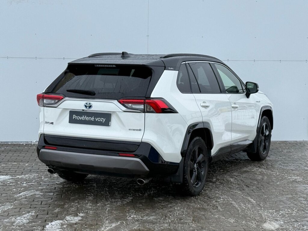 Toyota RAV4  2.5 HSD e-CVT AWD Selection