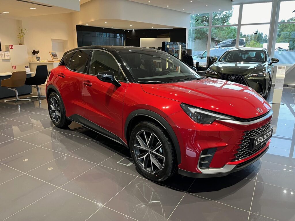 Lexus LBX  Emotion Tech