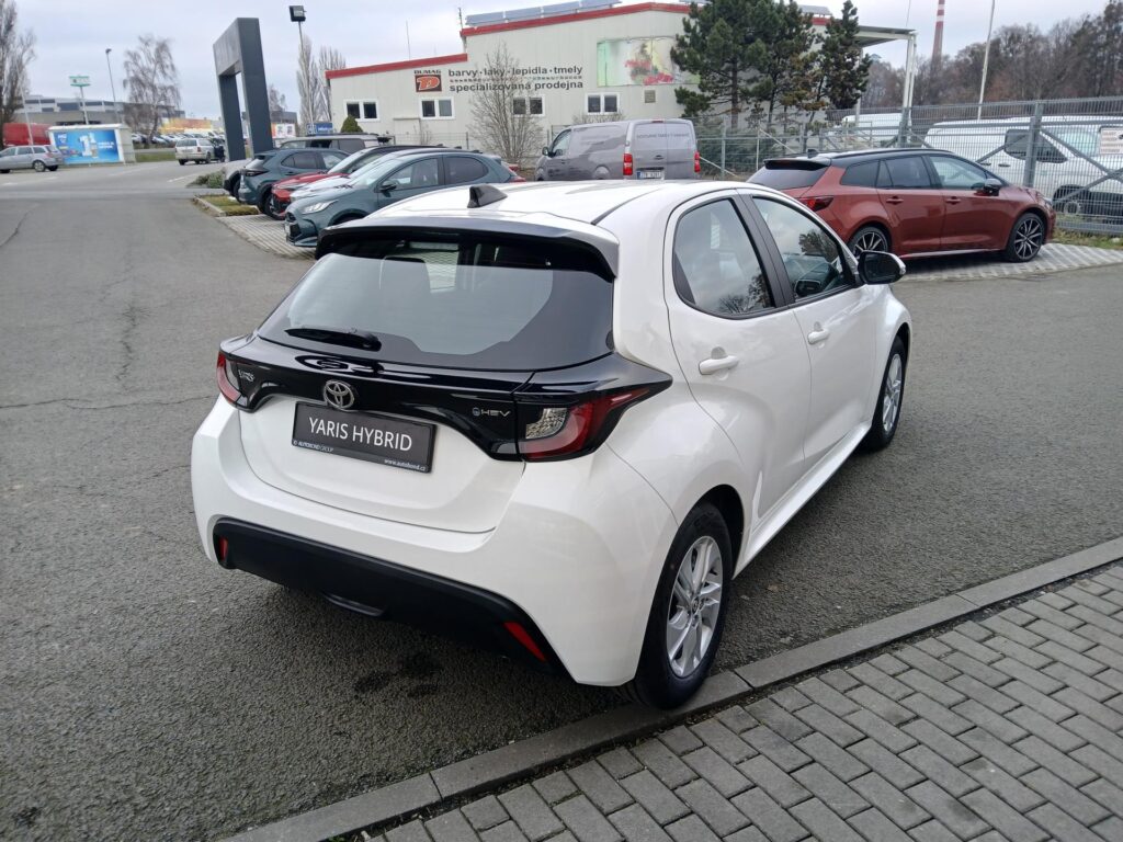 Toyota Yaris  1.5 HEV