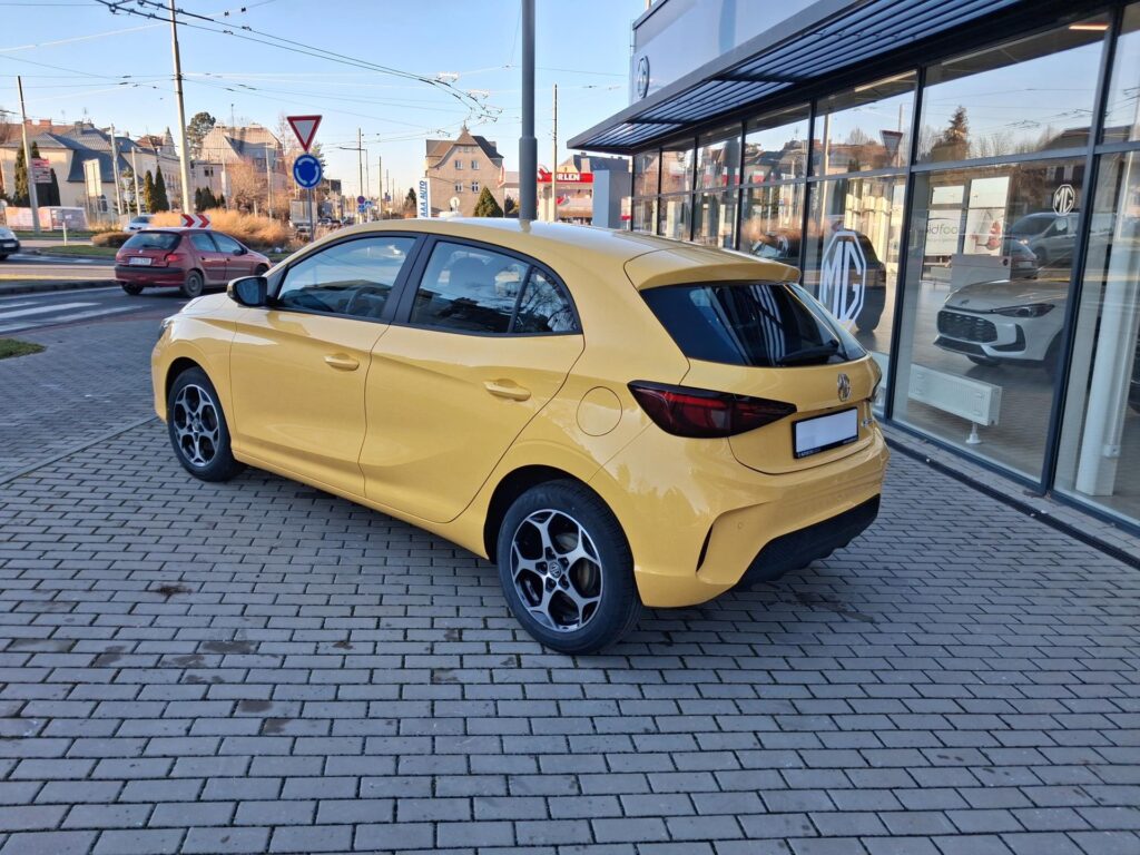 MG MG3  ELEGANCE 1.5 85kW 5MT 4x2 MY24
