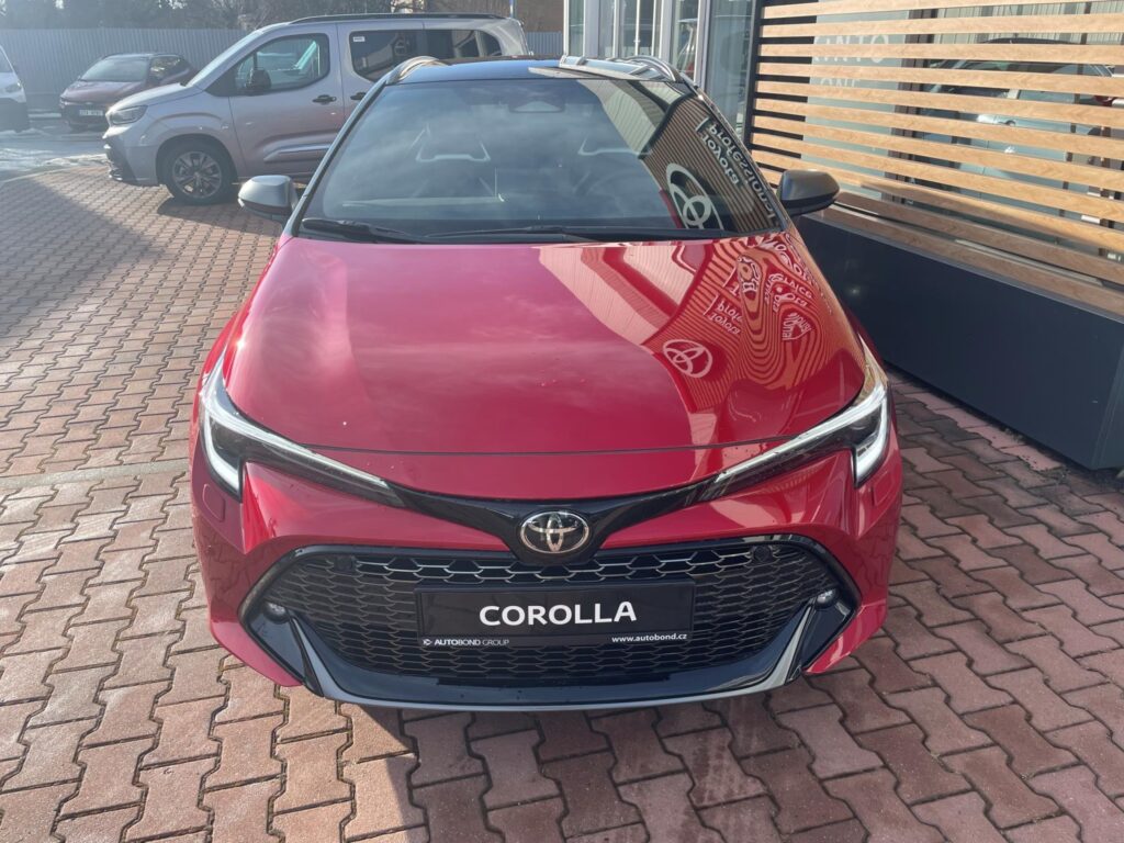 Toyota Corolla  1,8 HEV  GR SPORT