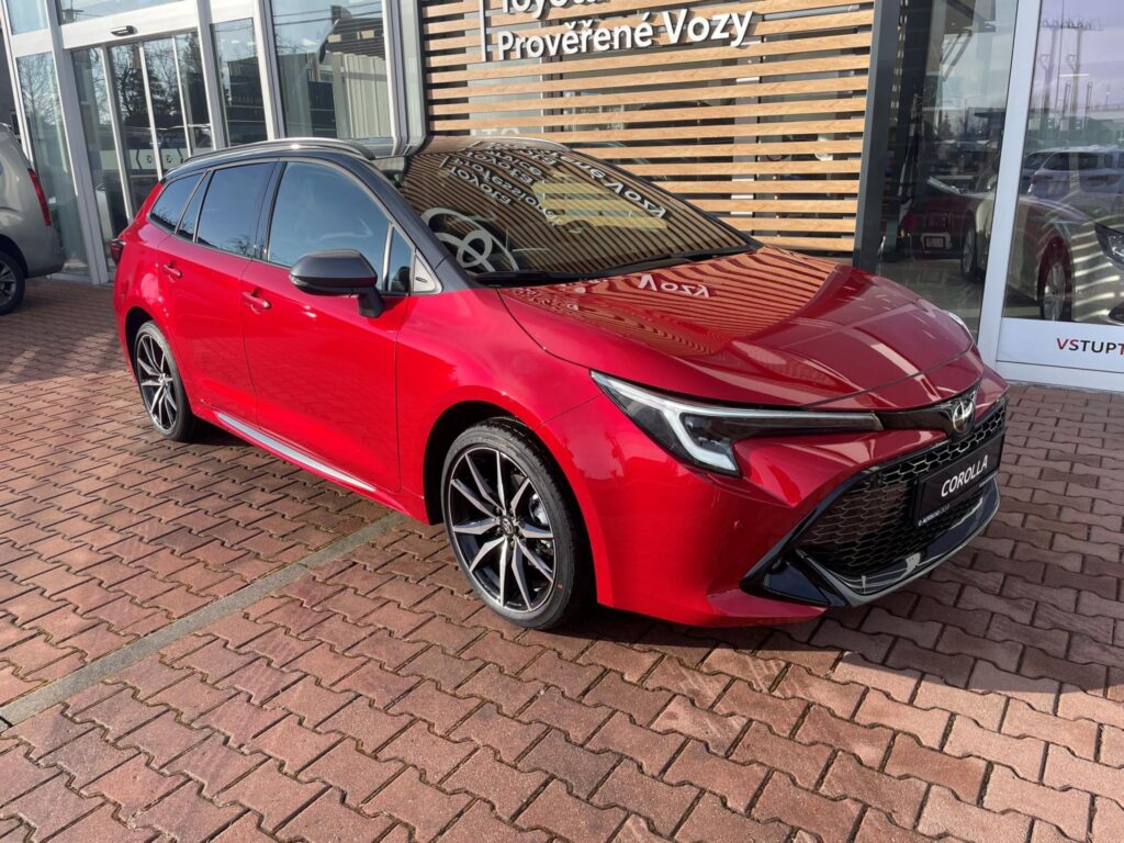 Toyota Corolla  1,8 HEV  GR SPORT