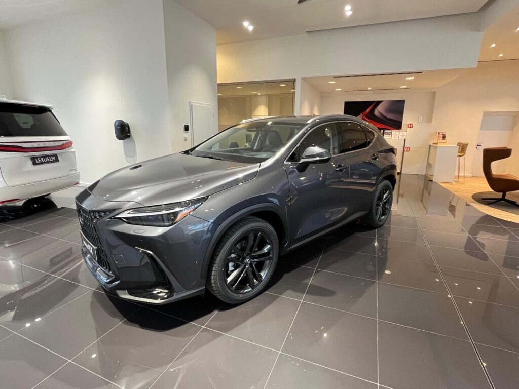 Lexus NX 350h  PRESTIGE 4x4