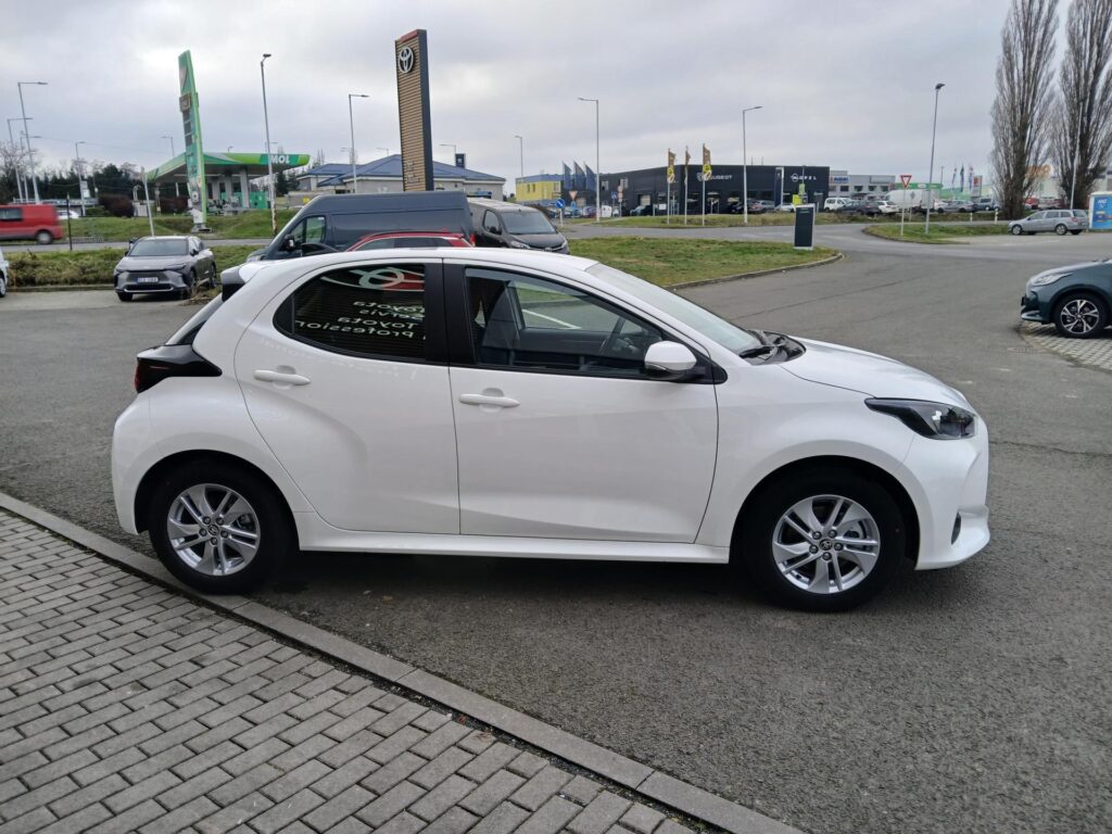 Toyota Yaris  1.5 HEV