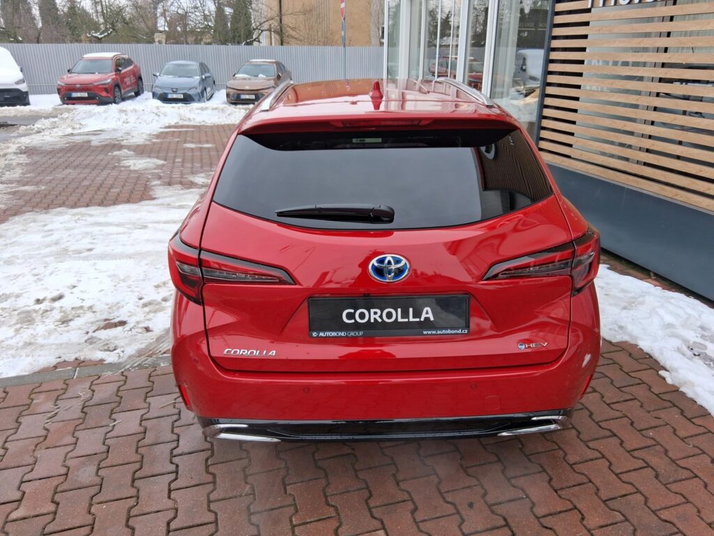 Toyota Corolla  1,8 HEV STYLE