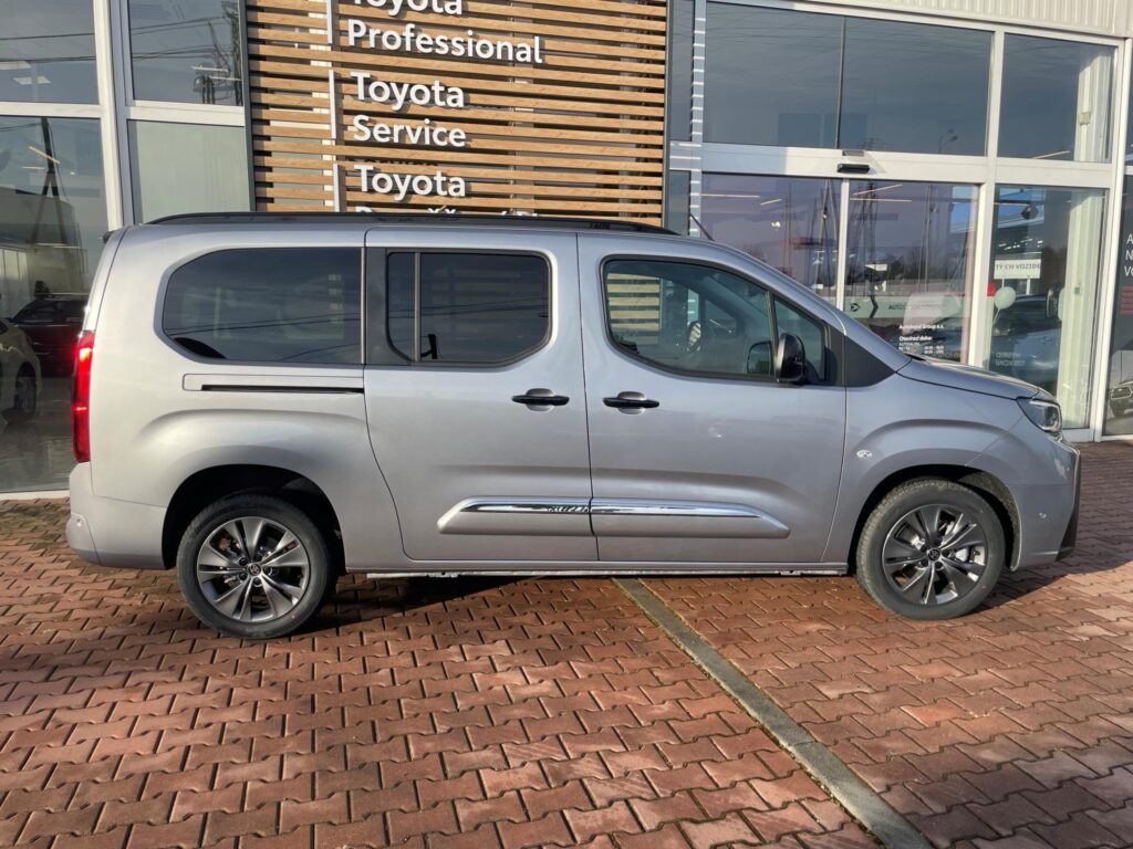 Toyota Proace City Verso  1,5D 8AT 130K VIP 7MÍST