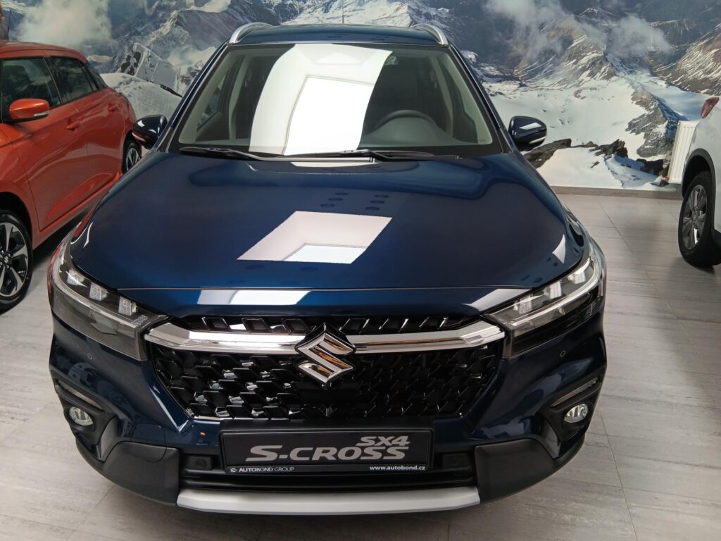 Suzuki S-Cross  ELEGANCE 1,4 HYBRID A/T 4x2