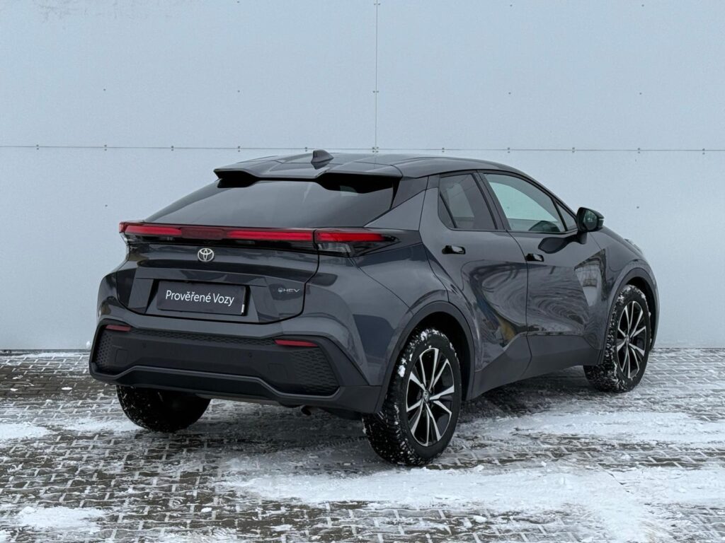 Toyota C-HR  1,8 HEV e-CVT Style