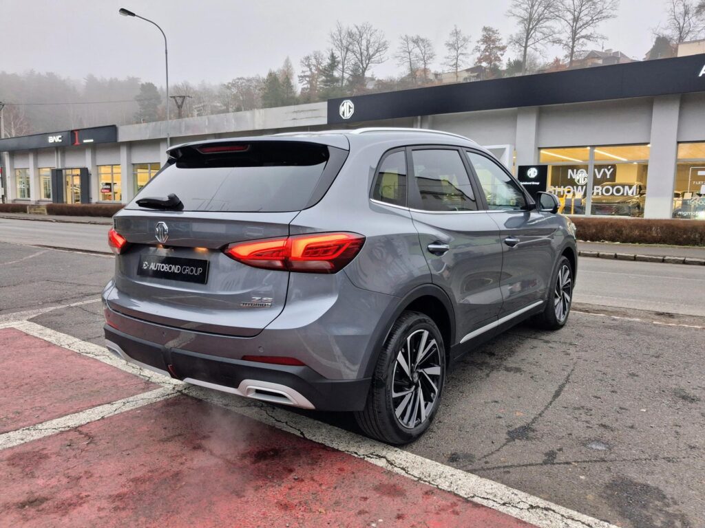 MG ZS  EXCLUSIVE Hybrid+ 145kW 4x2 4AT