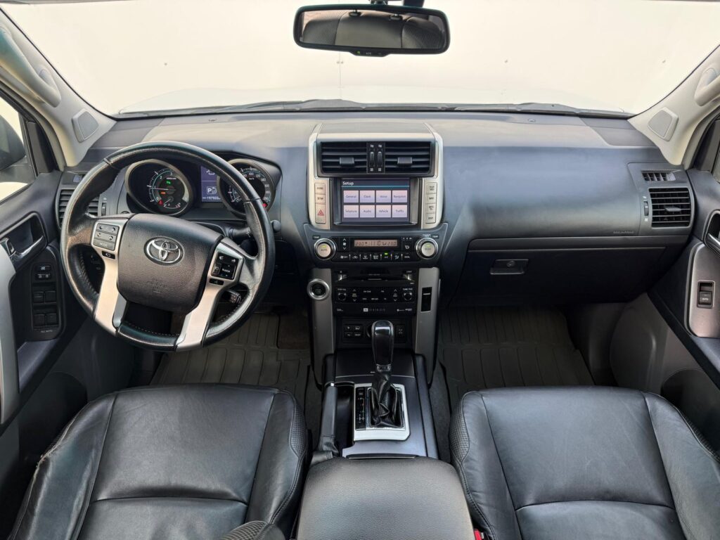 Toyota Land Cruiser  3.0 D4-D Lux Navi AT