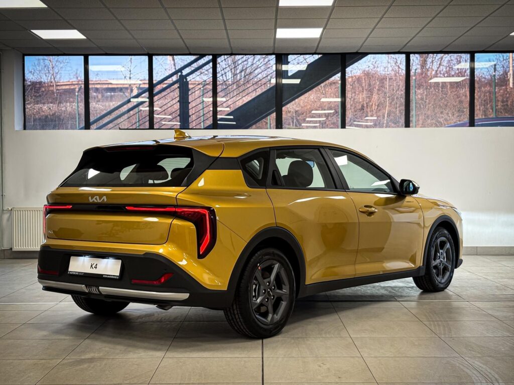 KIA K4  1,6 T-GDi GPF 7DCT SPIN 110 KW (2026)