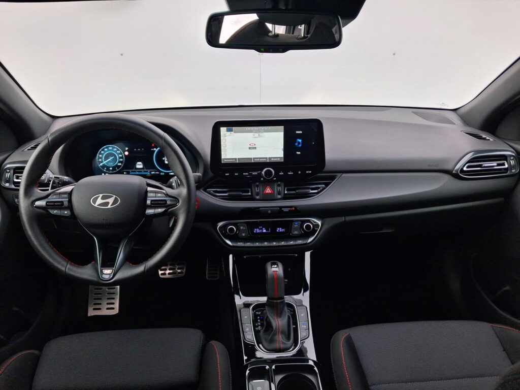 Hyundai i30  1.5 T-GDI MHEV DCT N-Line