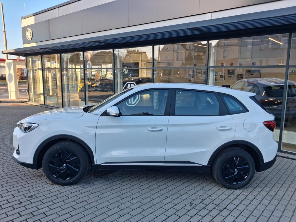 MG ZS  EXCITE 1.5 85kW 5MT 4x2 MY25