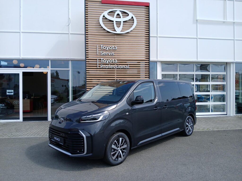 Toyota Proace Verso  L1 2.0D 8AT Family Webasto 8 míst