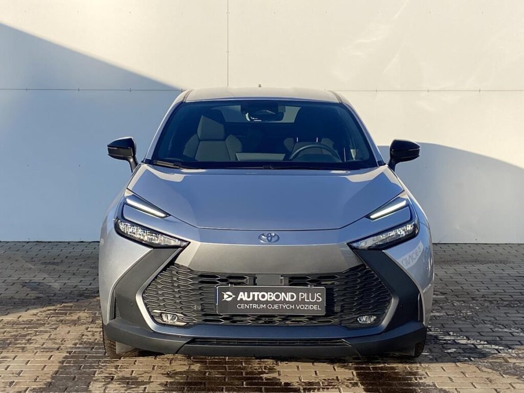 Toyota C-HR  1,8 HSD e-CVT Style