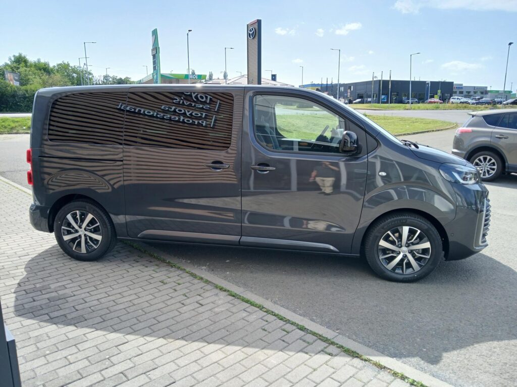 Toyota Proace Verso  L1 2.0D 8AT Family Webasto 8 míst