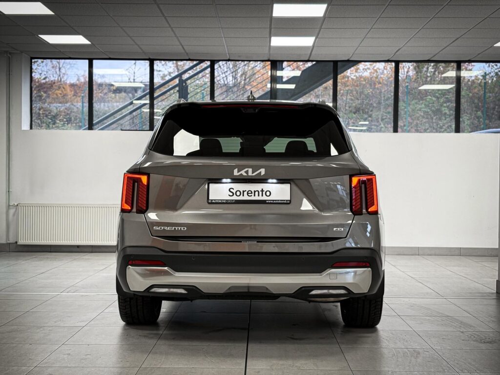 KIA Sorento  2,2 CRDi SCR 4x4 8DCT TOP