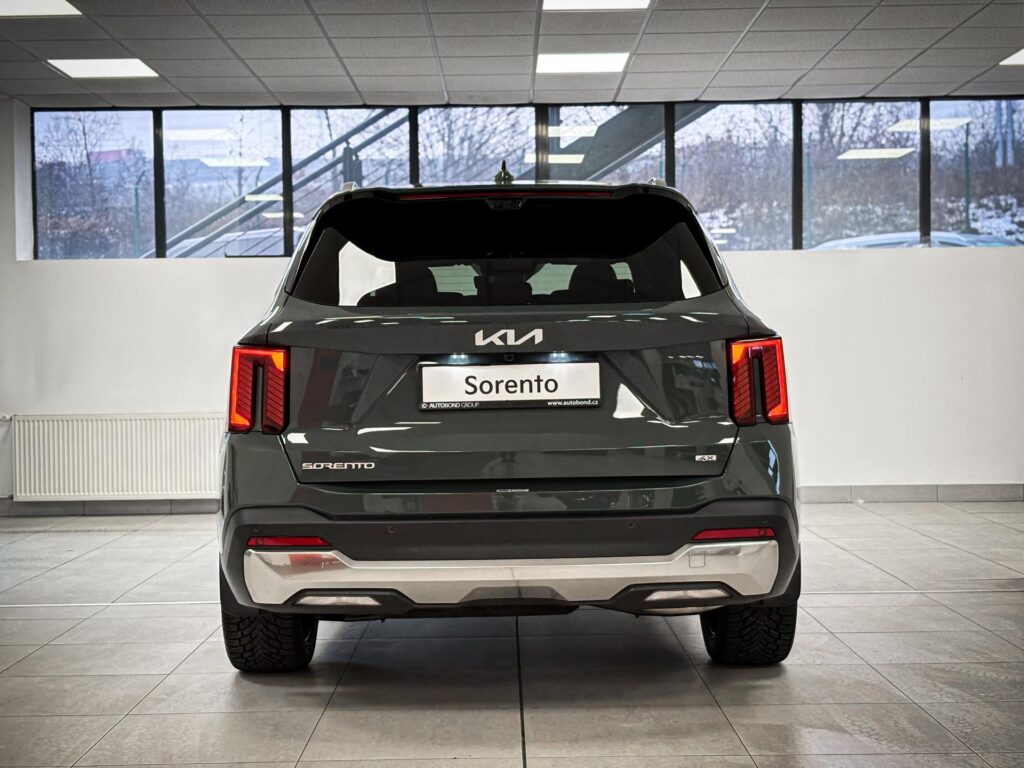 KIA Sorento  2,2 CRDi SCR 4x4 8DCT TOP