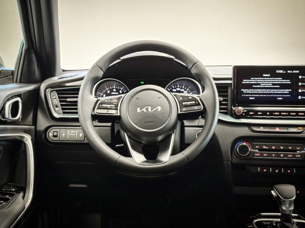 KIA XCeed  1,6 T-GDi GPF 7DCT STEEL EDITION 110 KW (2026)