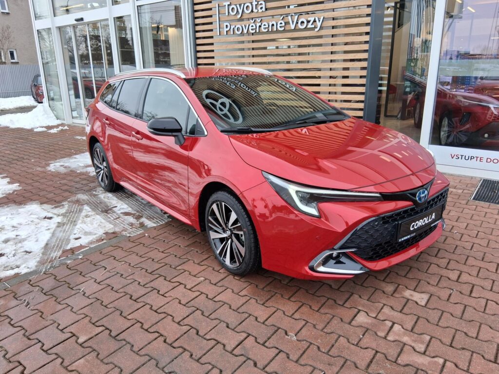 Toyota Corolla  1,8 HEV STYLE