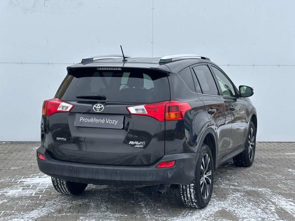 Toyota RAV4  2.2 D-4D Active AWD AT