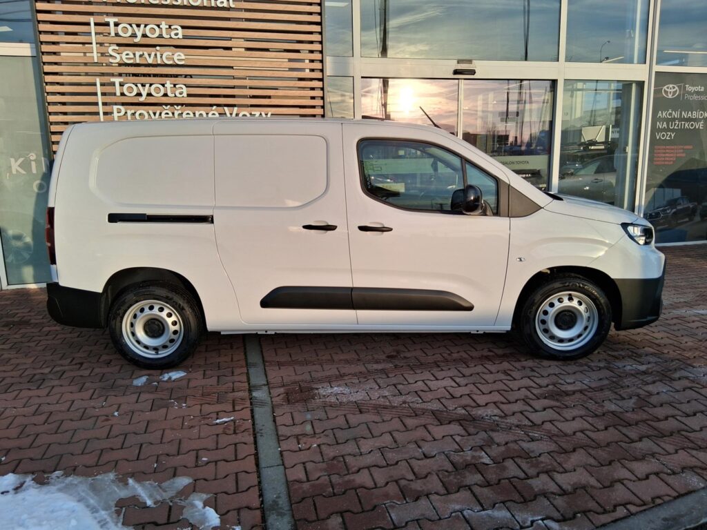 Toyota Proace City  1,5 D 6MT 100K ACTIVE 3 SMARTCARGO