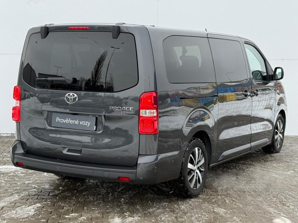 Toyota Proace Verso  2,0 D-4D 8AT L2 Family Webasto
