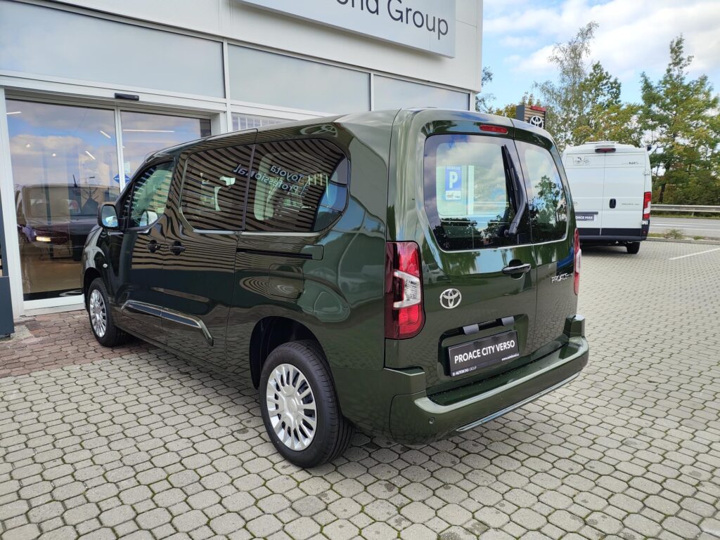 Toyota Proace City Verso  1.5D 8AT Business 7S