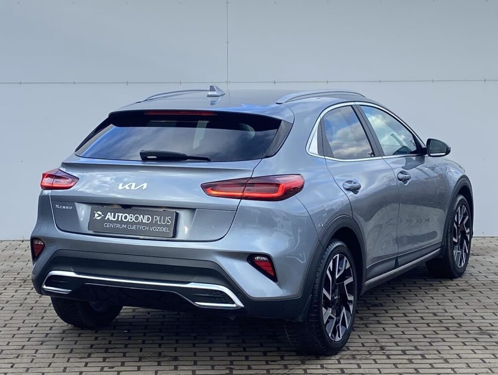 KIA XCeed  1.5 T-GDi 103kW 7DCT TOP