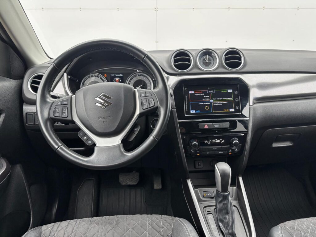 Suzuki Vitara  1.4 Boosterjet Elegance Hybrid AT