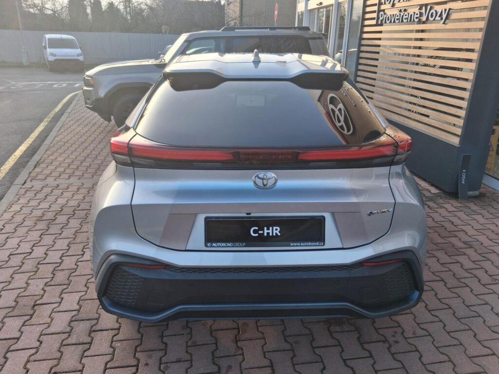 Toyota C-HR  2,0 PHEV 4X2 STYLE