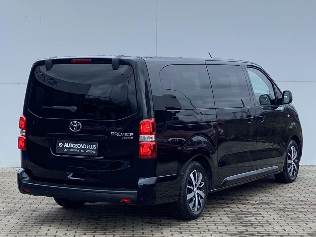 Toyota Proace  L2 2.0 D-4D 180k 8AT VIP