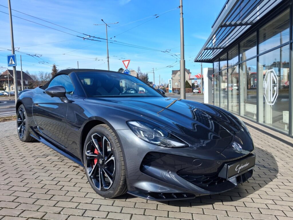 MG Cyberster  GT EV 77kWh 375kW 4x4