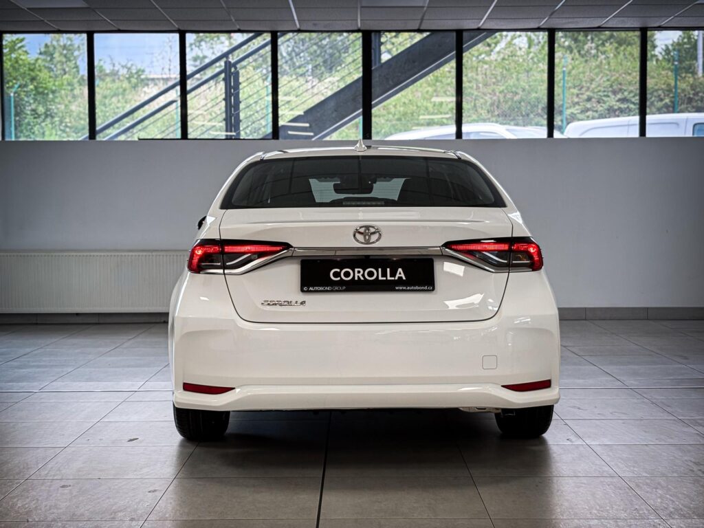 Toyota Corolla  1.5 COMFORT CVT