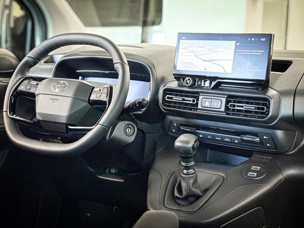 Toyota Proace City  1.5L Diese, 6 st, CrewCab